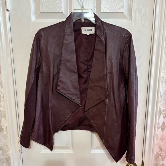 BB Dakota Jackets & Blazers - BB Dakota Burgundy faux leather jacket Sz L